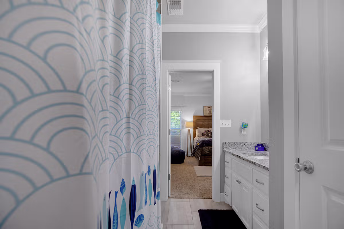 Redwater Home for Sale Upstairs Hall Bath