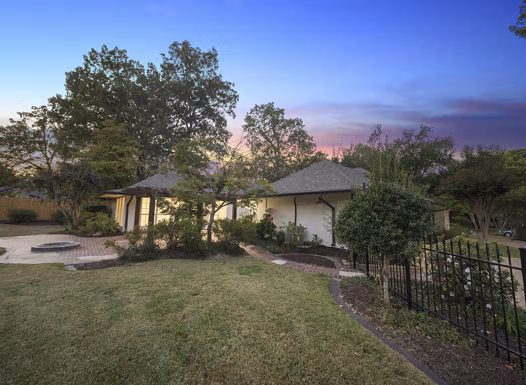 Maplecrest Back Exterior Back Yard Twilight HDR Real Estate Photo