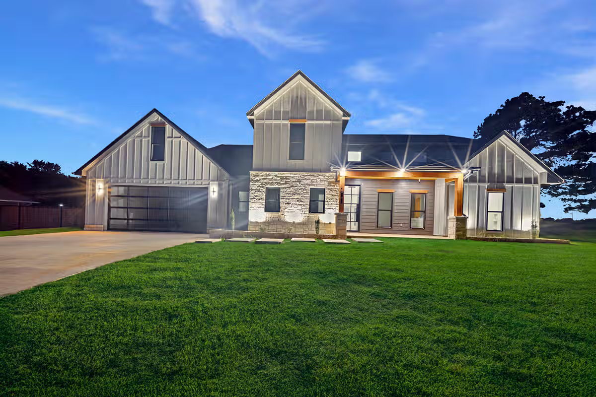 Red Lick Texas Home Exterior Front Elevation Twilight Real Estate Photography