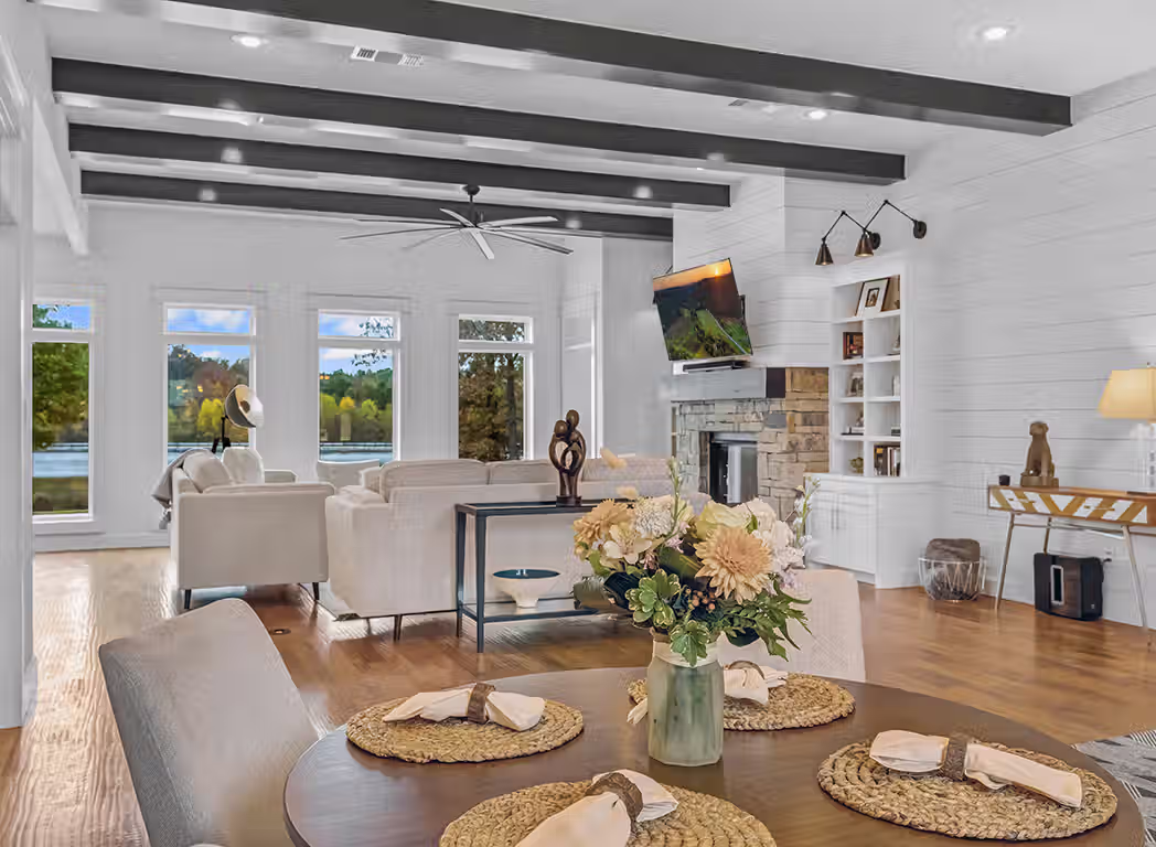 Texarkana Real Estate Photos dining area 253 southern lake rd Texarkana open concept