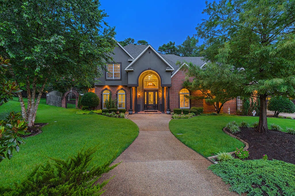 Real Estate Photography Company Stonegate Cir Texarkana HDR Home Front Twilight Photography