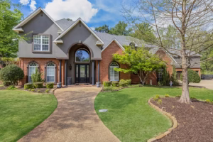 Real Estate Photography Company Stonegate Cir Texarkana Front Walkway And Landscaping