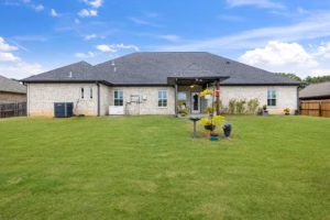 Real Estate Media Rear Exterior Lawn View